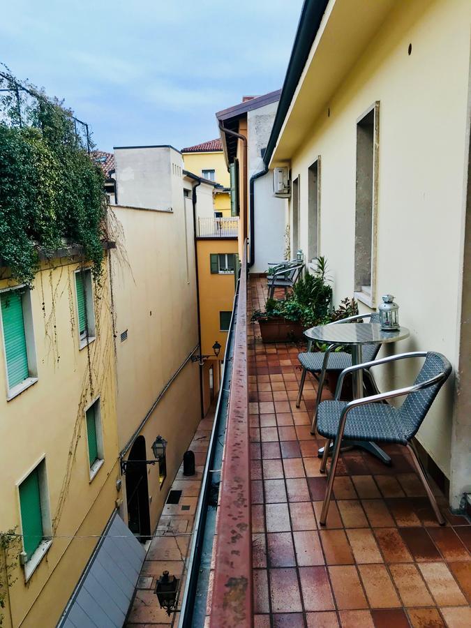 Alla Galleria B&B Verona Exterior foto